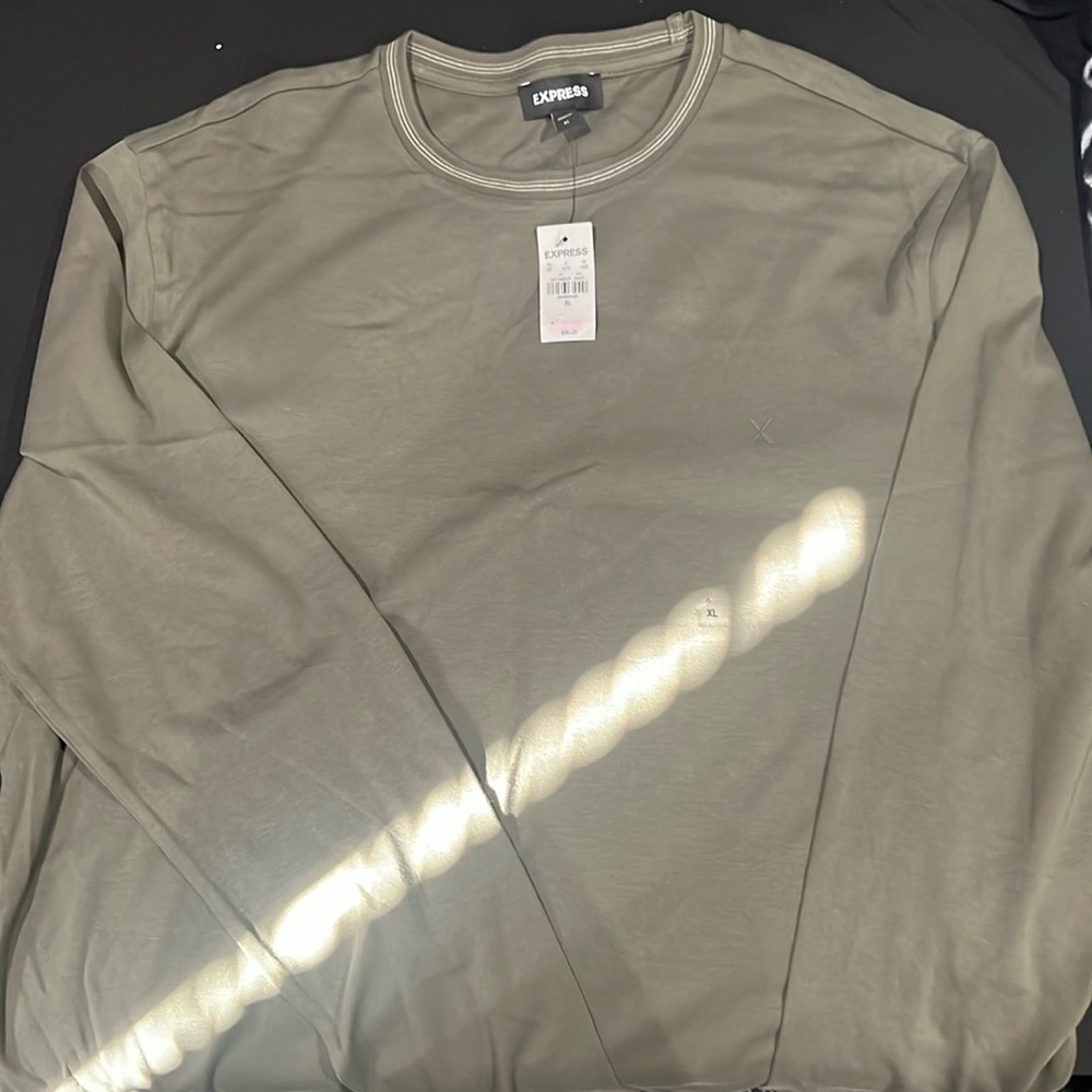 EXPRESS LONG SLEEVE SHIRT